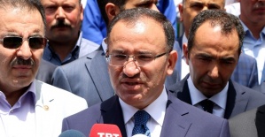Bakan Bozdağ: Yargının kararını etkileyeceğini düşünenler...
