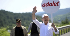 Şaşırtan benzerlik! CHP'li vekil paylaştı