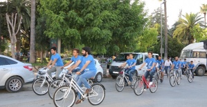 Ülkü Ocaklı gençler pedal çevirerek uyuşturucuya ’hayır’ dedi