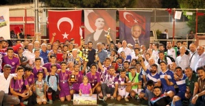 Bayraklı’da dernekler futbol turnuvasında buluşacak