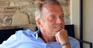 Cem Uzan hastaneye kaldırıldı