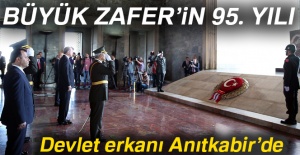 Devlet erkanı Anıtkabir’de