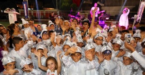 Bayraklı’da coşkulu sünnet şöleni