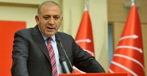 Gürsel Tekin'den darbe sanıklarına isyan