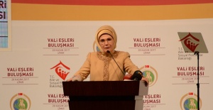 Emine Erdoğan vali eşleri ile buluştu