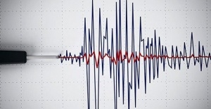 Manisa'da korkutan deprem!