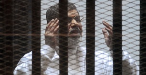 Mısır eski Cumhurbaşkanı Mursi 3 yıl hapis cezası aldı