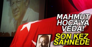 Münir Özkul son kez sahnede