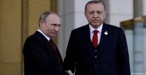 AfD'den Türkiye'ye övgü
