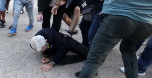 Belediye Başkanı'nı tekme tokat dövdüler