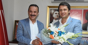 AK Parti İzmir'den bayram turu