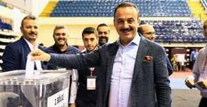 AK Parti İzmir Teşkilatında Binali Yıldırım sevinci