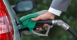 Benzine Gece Yarısı İndirimi