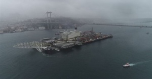 İstanbul Boğazı'nda Trafik Durdu!