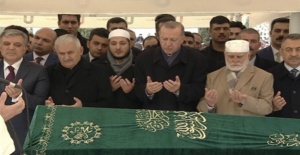 Ünlü İş Adamı Son Yolculuğuna Uğurlandı