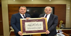 Vali Güvençer Başkan Çerçi İle Vedalaştı