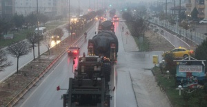Kilis'ten Münbiç bölgesine zırhlı muharebe aracı sevkiyatı