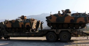 İdlib sınırına askeri sevkıyat sürüyor