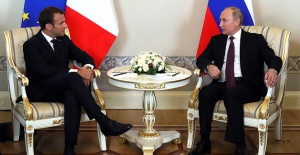 Putin ve Macron Suriye ve Ukrayna krizini görüştü
