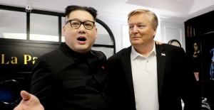 Gerçek Kim gelirken, benzer Kim sınır dışı edildi