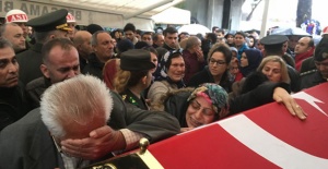 Şehit yüzbaşıya İzmir'de hüzünlü veda