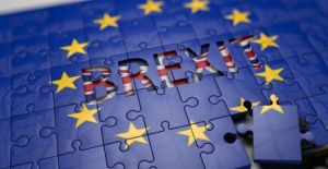İngiliz parlamentosundan hükümete Brexit darbesi