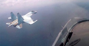 Rus savaş uçakları Suriye semalarında tatbikat yaptı