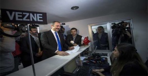 Adalet Bakanı Gül, 35. Noteri ziyaret etti