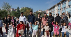 Kanser hastaları için saçlarını bağışladılar
