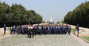 Ticaret Bakanı Pekcan, Ticaret Müşavirleri’yle Anıtkabir’i ziyaret etti