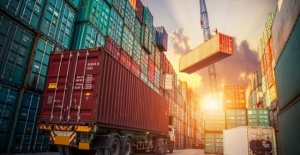 Avrupa Birliği ile dış ticaret açığı kapandı
