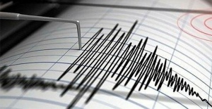 İran’da korkutan deprem!
