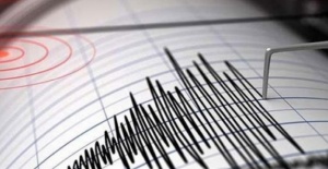 Ege Denizi'nde korkutan deprem!