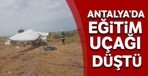 Antalya'da eğitim uçağı düştü