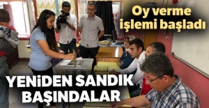 Yeniden sandık başındalar! Oy verme işlemi başladı