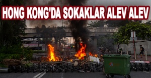 Hong Kong'da sokaklar alev alev