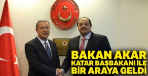 Bakan Akar, Katar Başbakanı ile bir araya geldi