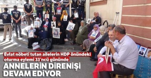 Evlat nöbeti tutan ailelerin HDP önündeki oturma eylemi 33'ncü gününde