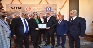 AK Partili Ceyda Bölünmez Çankırı, galerici esnafın heyecanını paylaştı