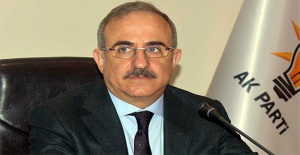 Başkan Sürekli’den Soyer’e “Bizi kendileriyle karıştırmasınlar!”