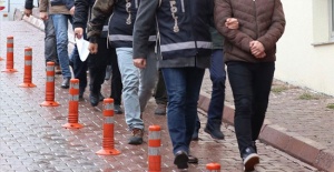 Eski Başbakanlık çalışanlarına FETÖ operasyonu