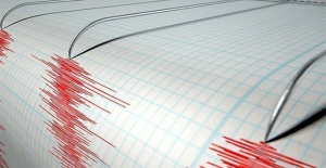 Kuşadası'nda korkutan deprem!